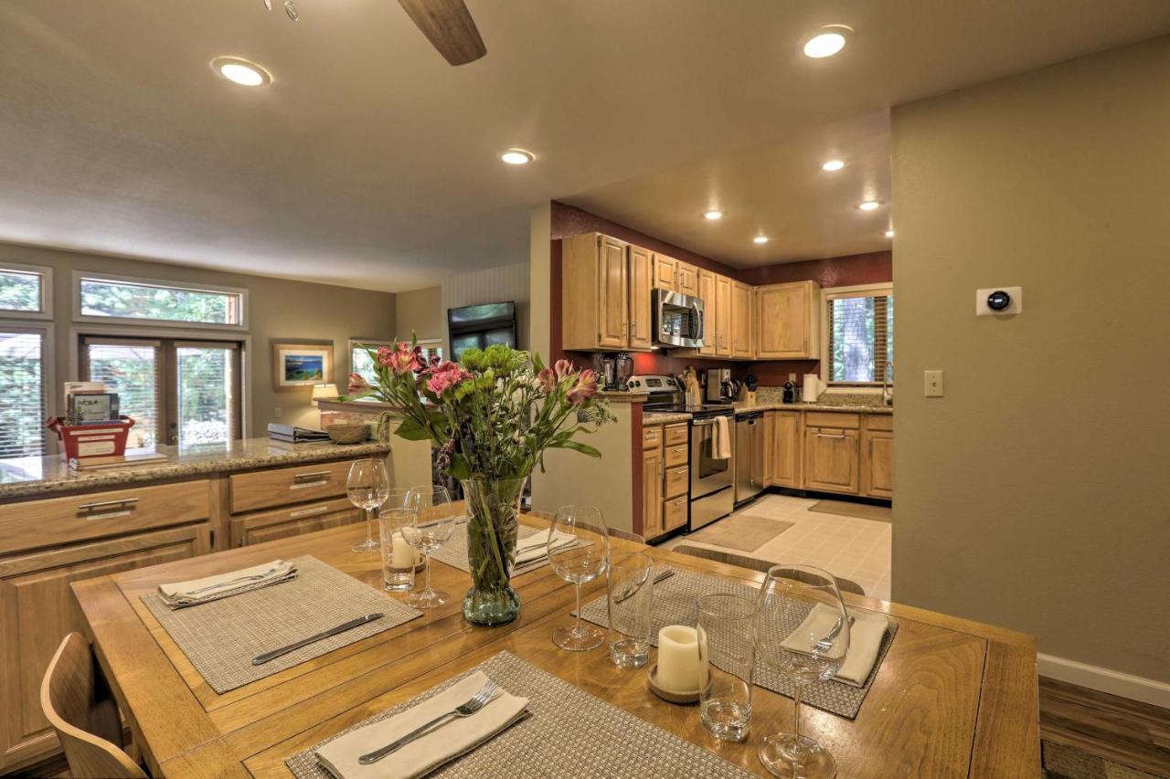 Corner-Unit Condo With Grill Walk To Lake Tahoe! อินไคลน์วิลเลจ ภายนอก รูปภาพ