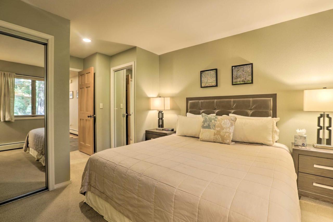 Corner-Unit Condo With Grill Walk To Lake Tahoe! อินไคลน์วิลเลจ ภายนอก รูปภาพ